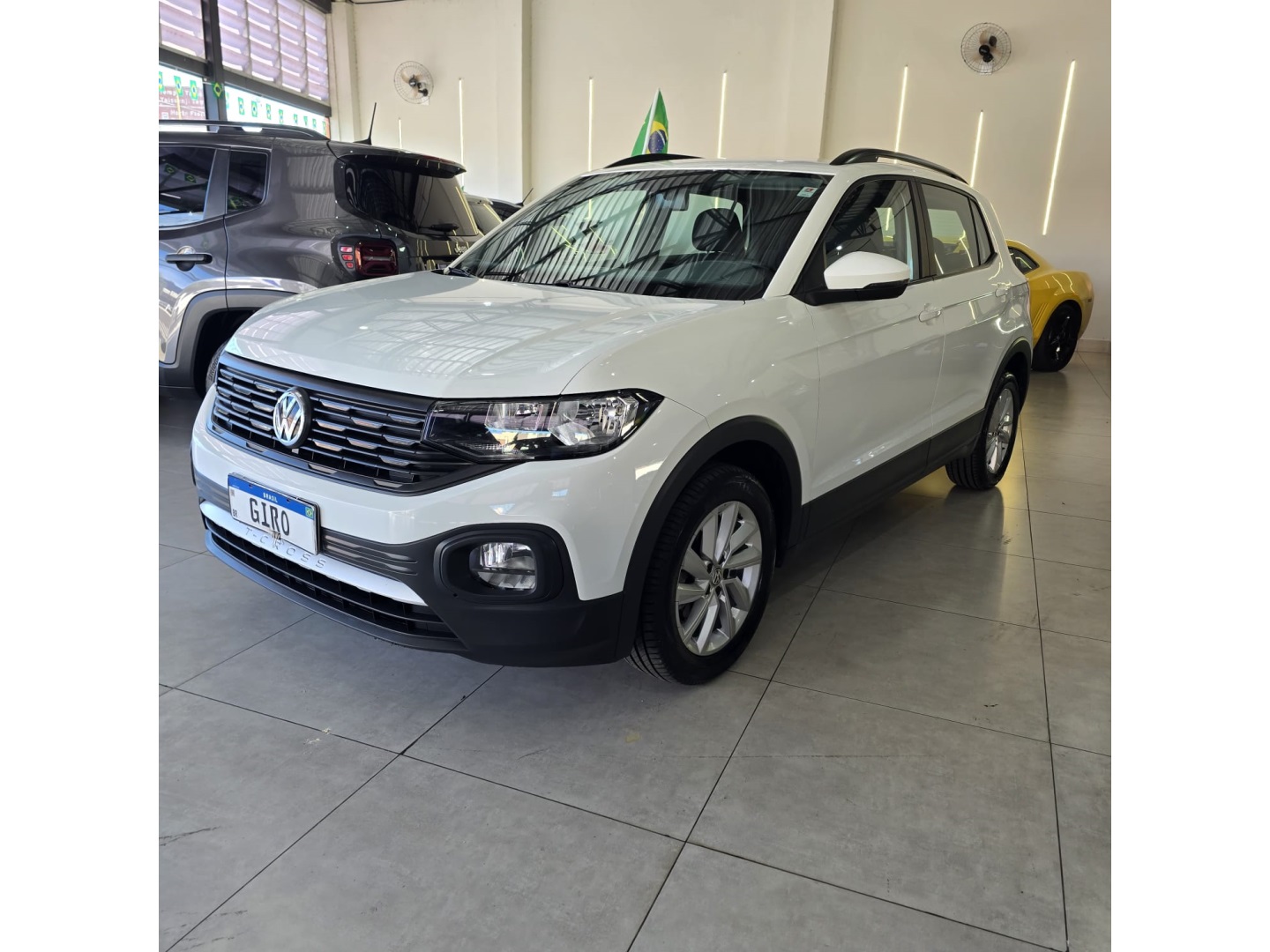 VOLKSWAGEN T-CROSS