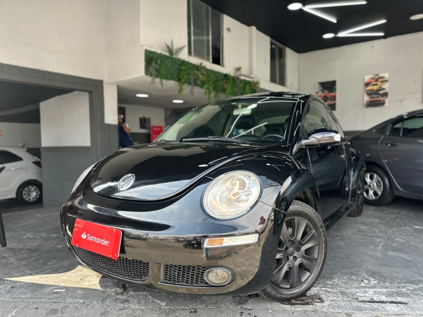 VOLKSWAGEN NEW BEETLE