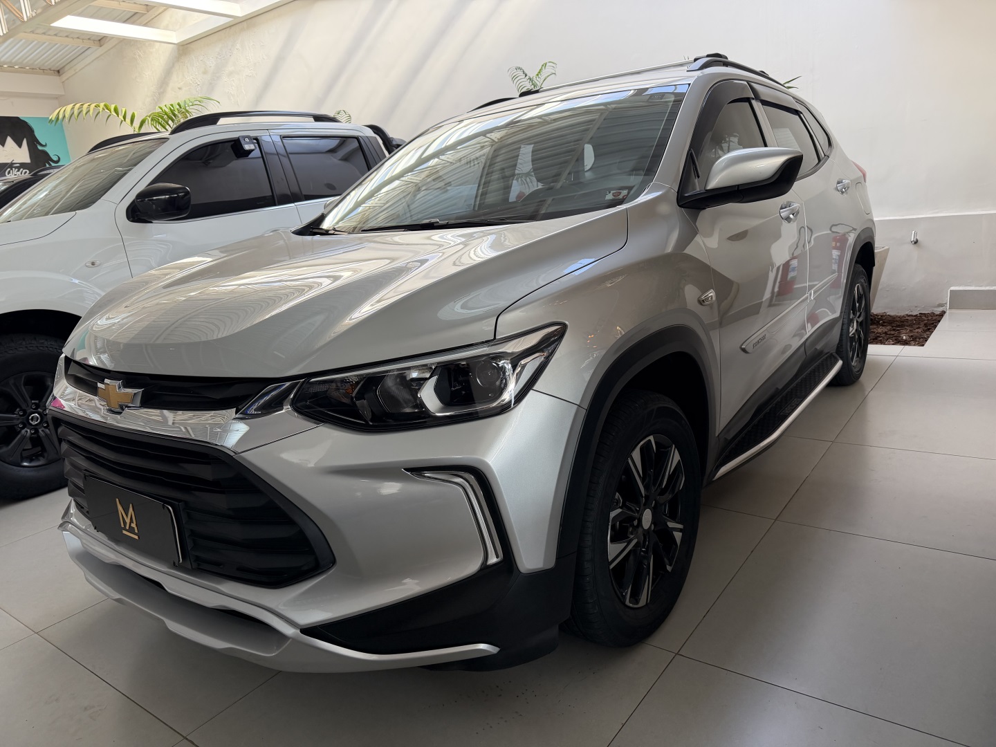 CHEVROLET TRACKER