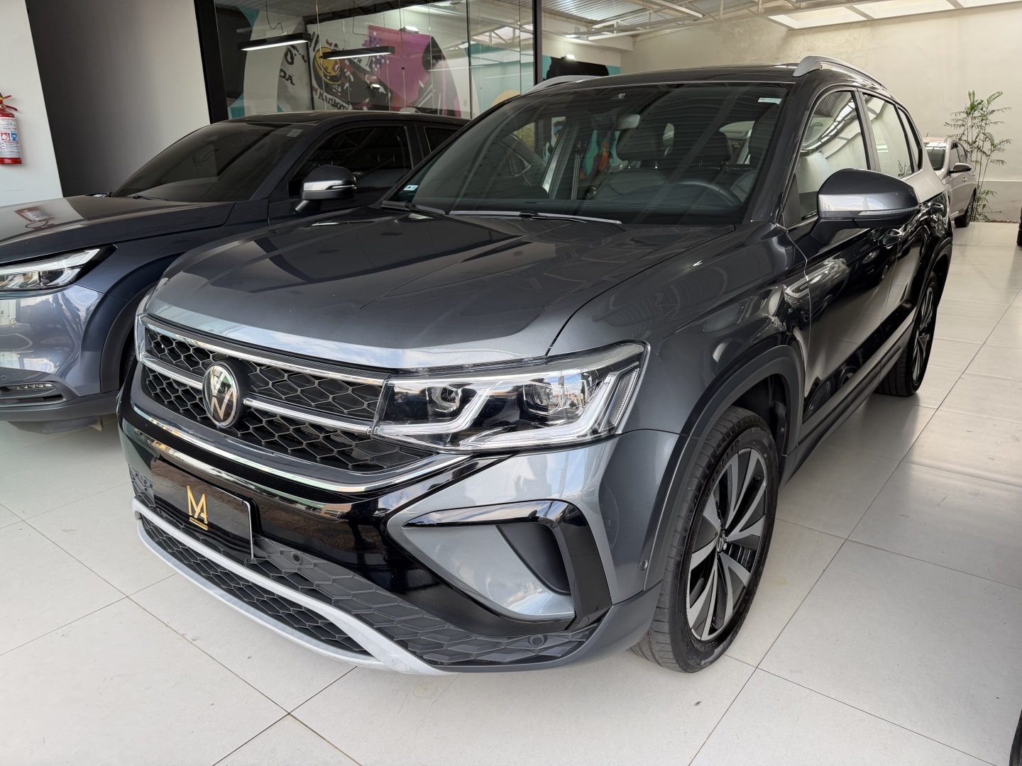 VOLKSWAGEN TAOS