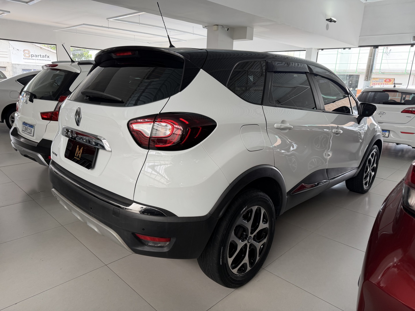 Renault Captur 2.0 16V Hi Flex Intense Automático - foto 3