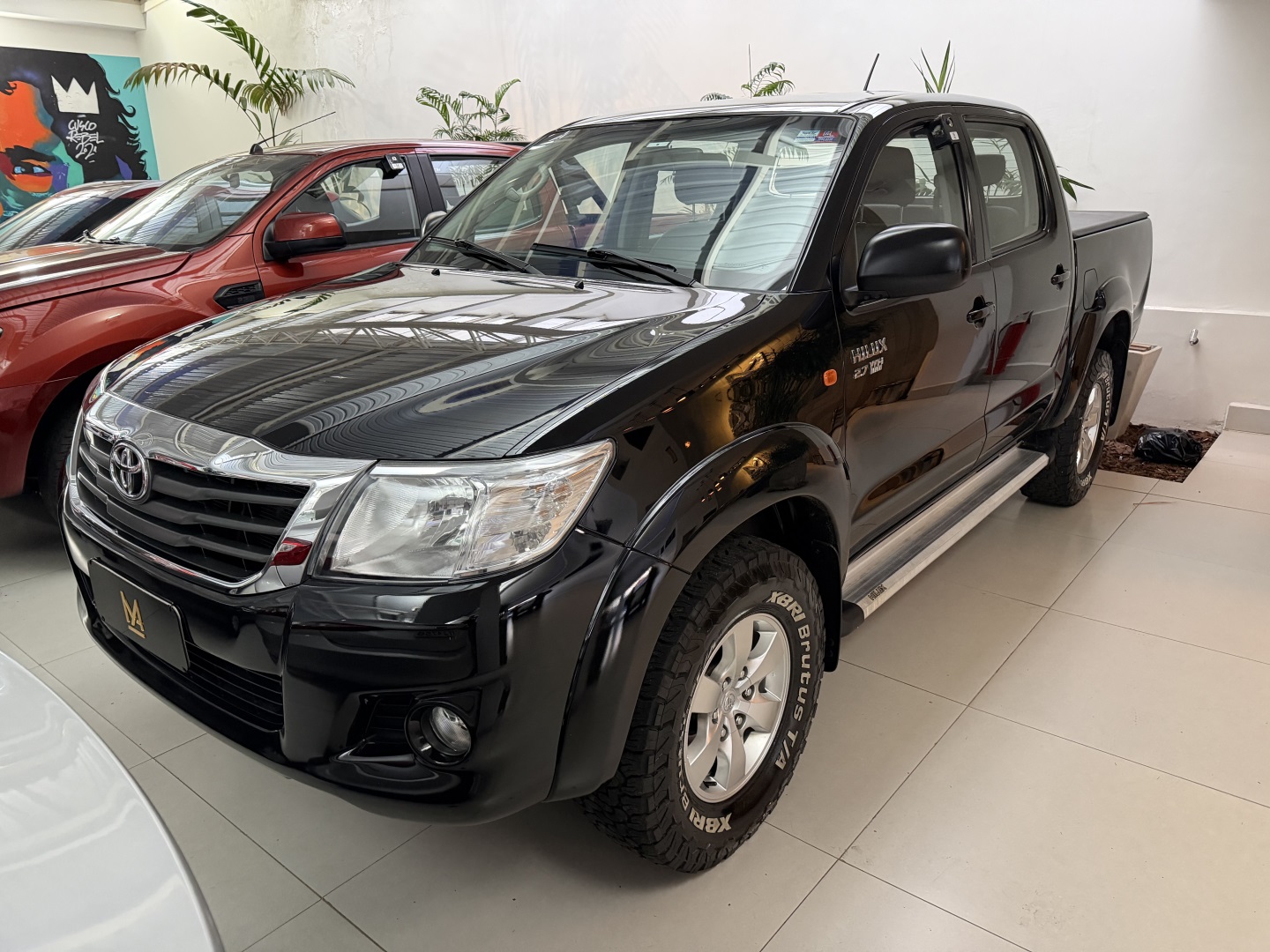TOYOTA HILUX
