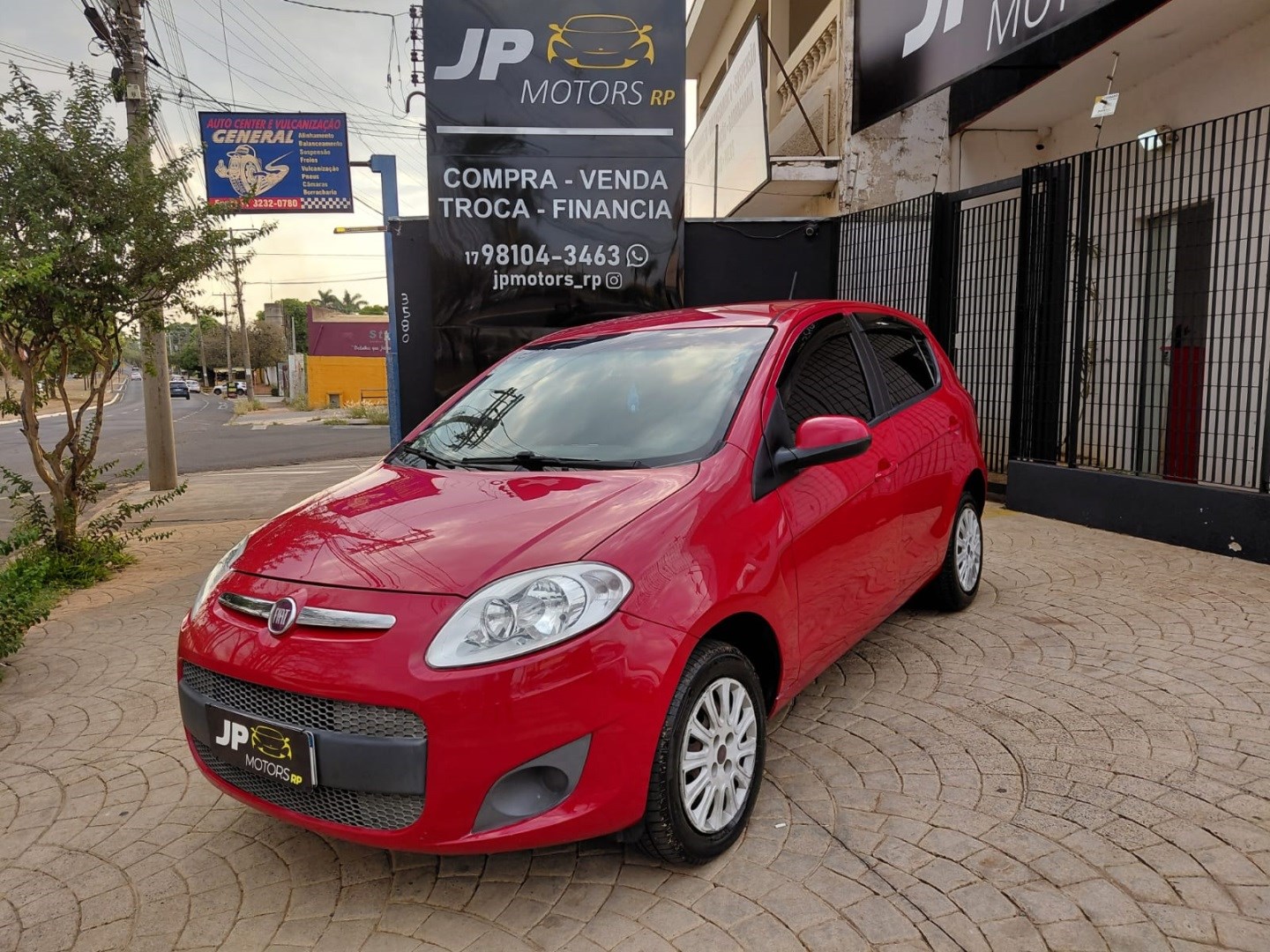 FIAT PALIO 1.0 MPI ATTRACTIVE 8V FLEX 4P MANUAL