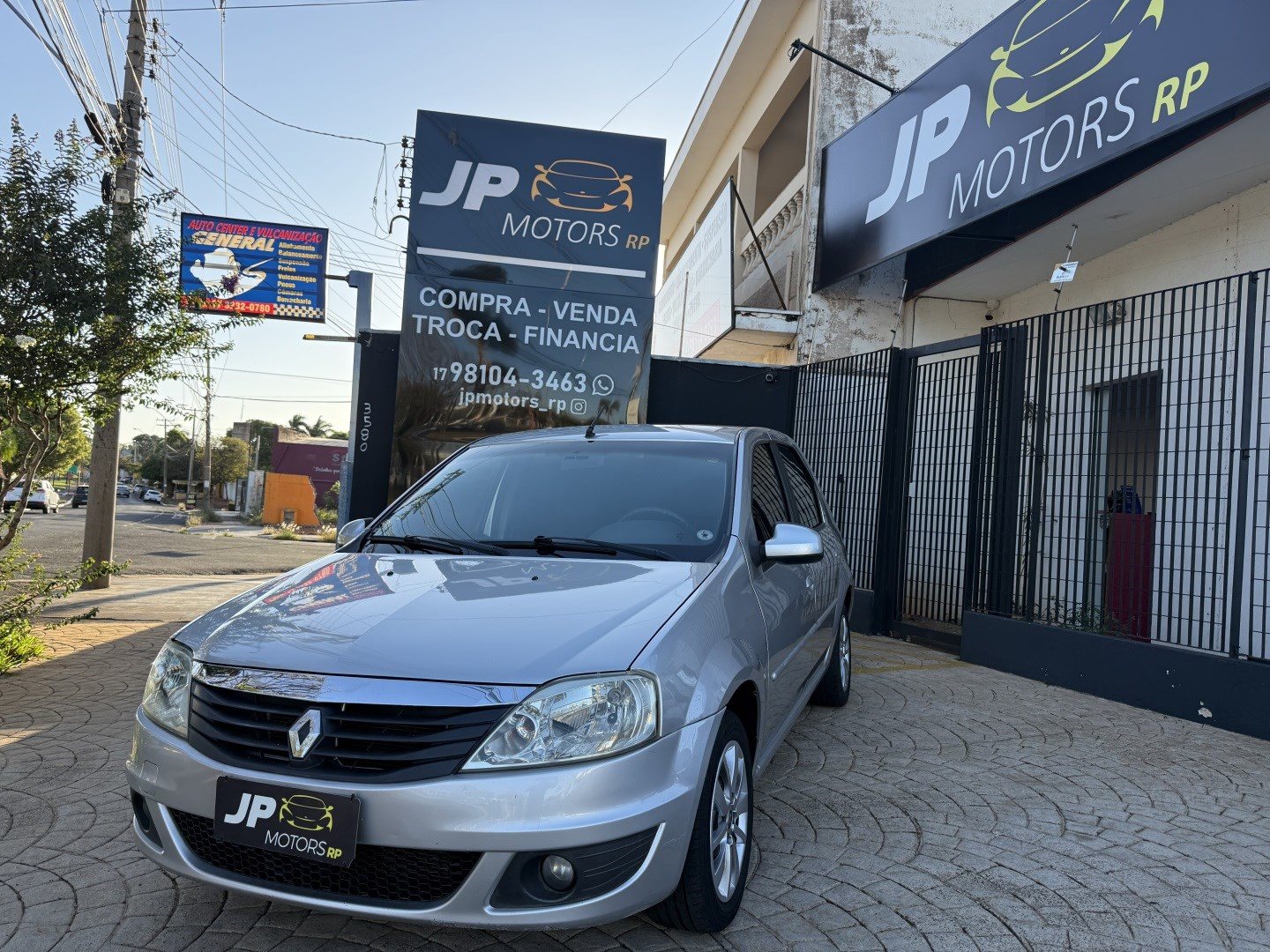 RENAULT LOGAN 1.6 EXPRESSION 8V FLEX 4P MANUAL