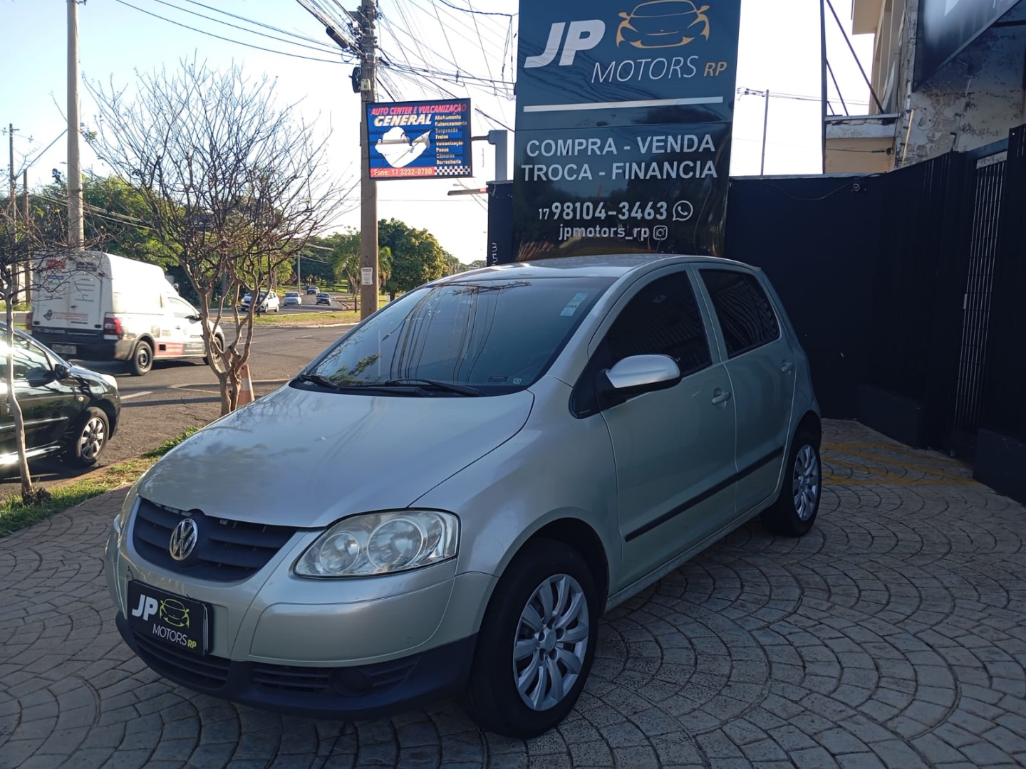 VOLKSWAGEN FOX 1.0 MI 8V FLEX 4P MANUAL