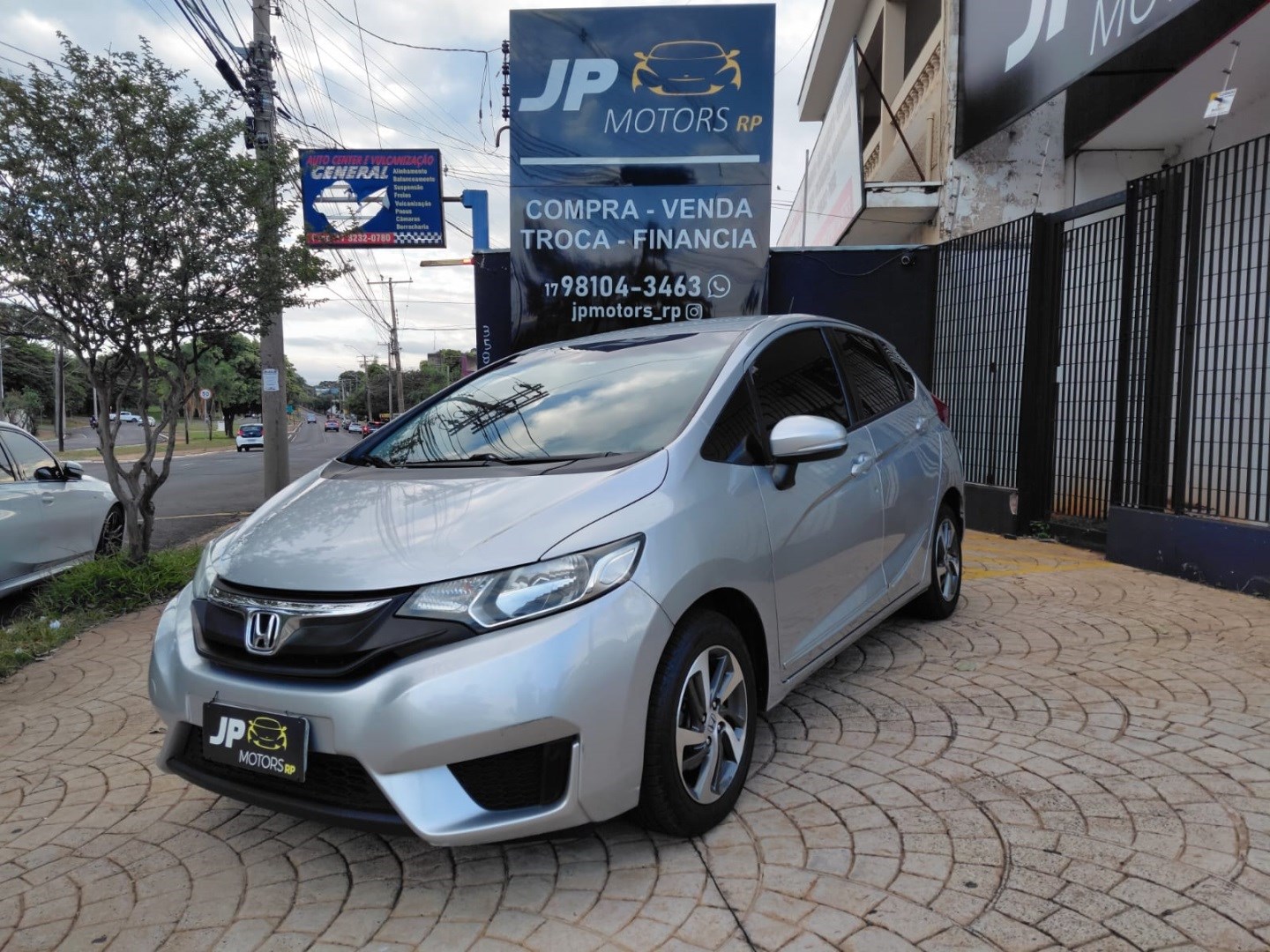 HONDA FIT 1.5 LX 16V FLEX 4P AUTOMÁTICO
