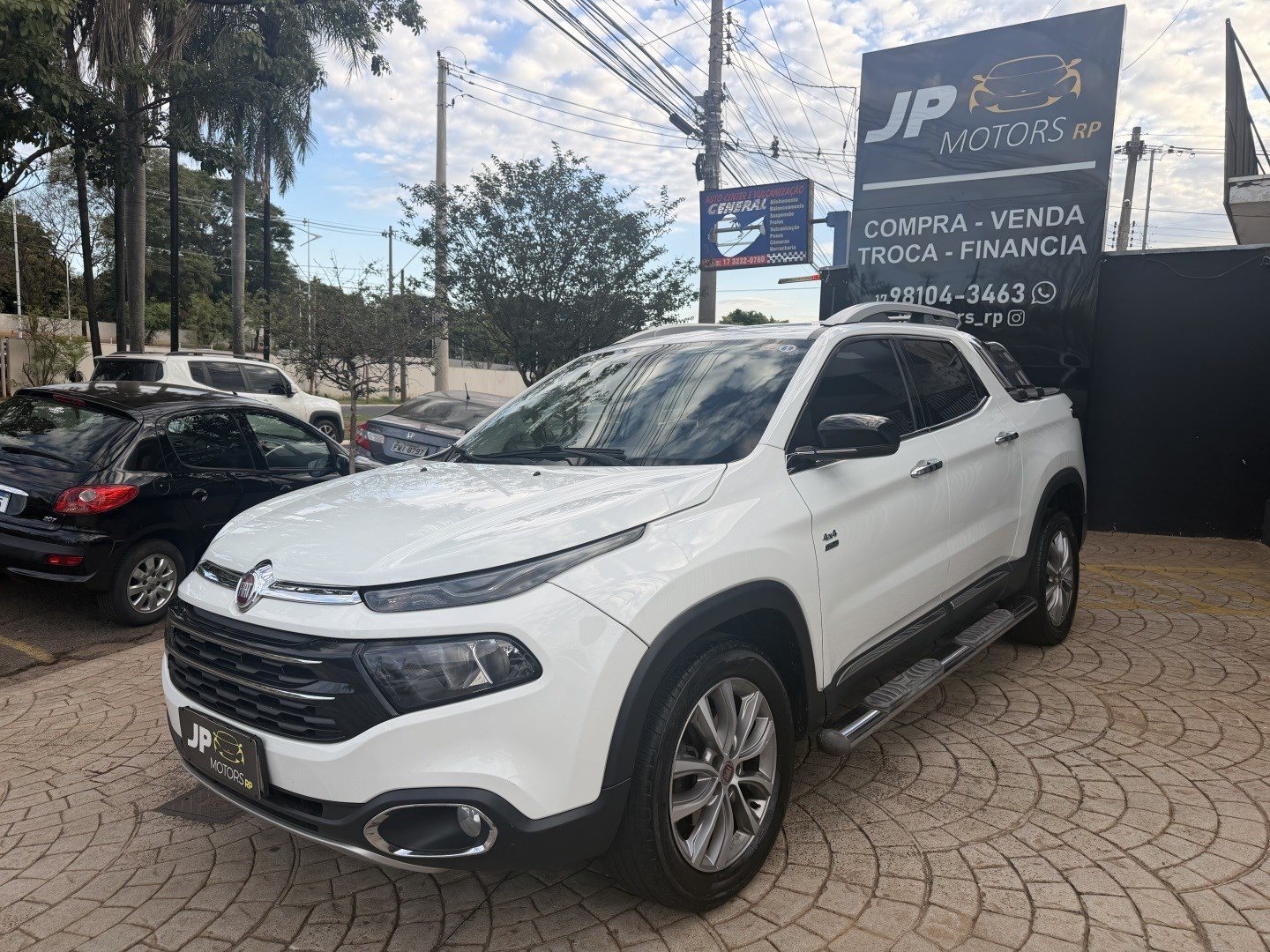 FIAT TORO 2.0 16V TURBO DIESEL VOLCANO 4WD AT9