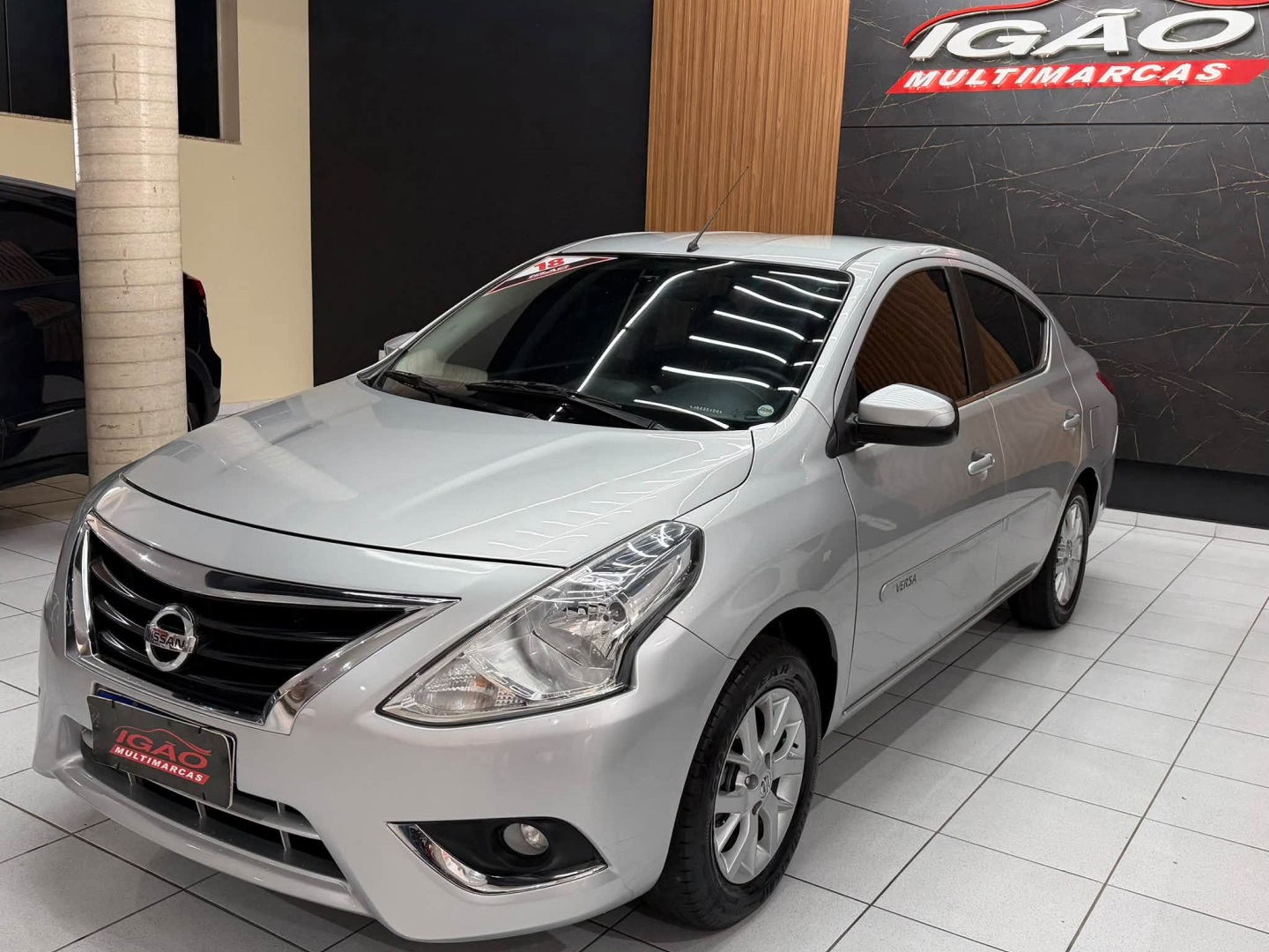 Nissan Versa 1.6 16V Flex Sv 4P Xtronic - foto 3