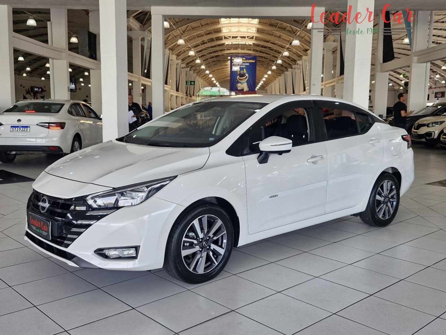 NISSAN VERSA