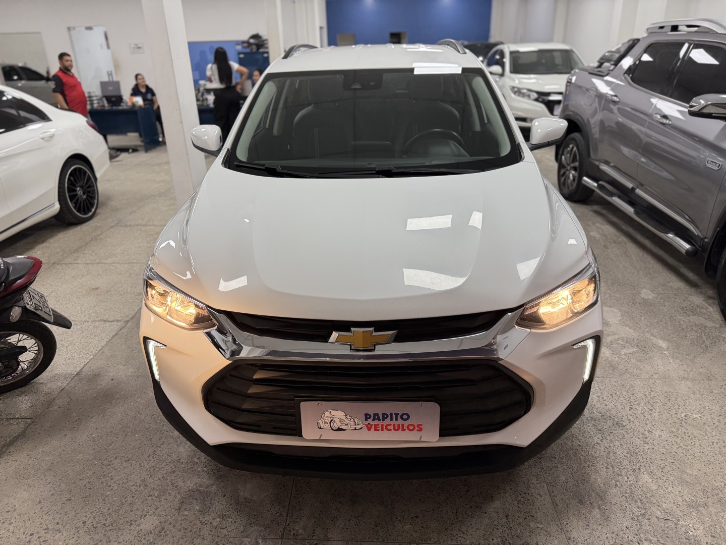 CHEVROLET TRACKER