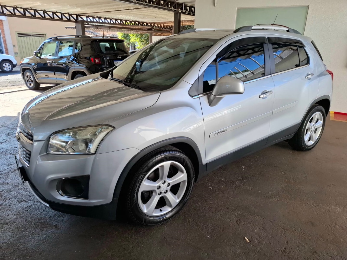 CHEVROLET TRACKER