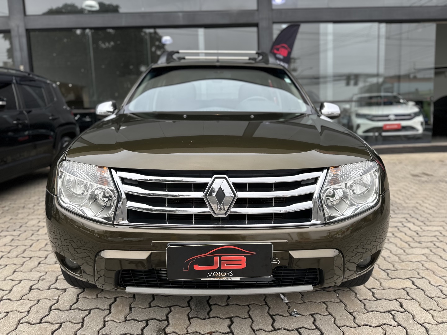 RENAULT DUSTER