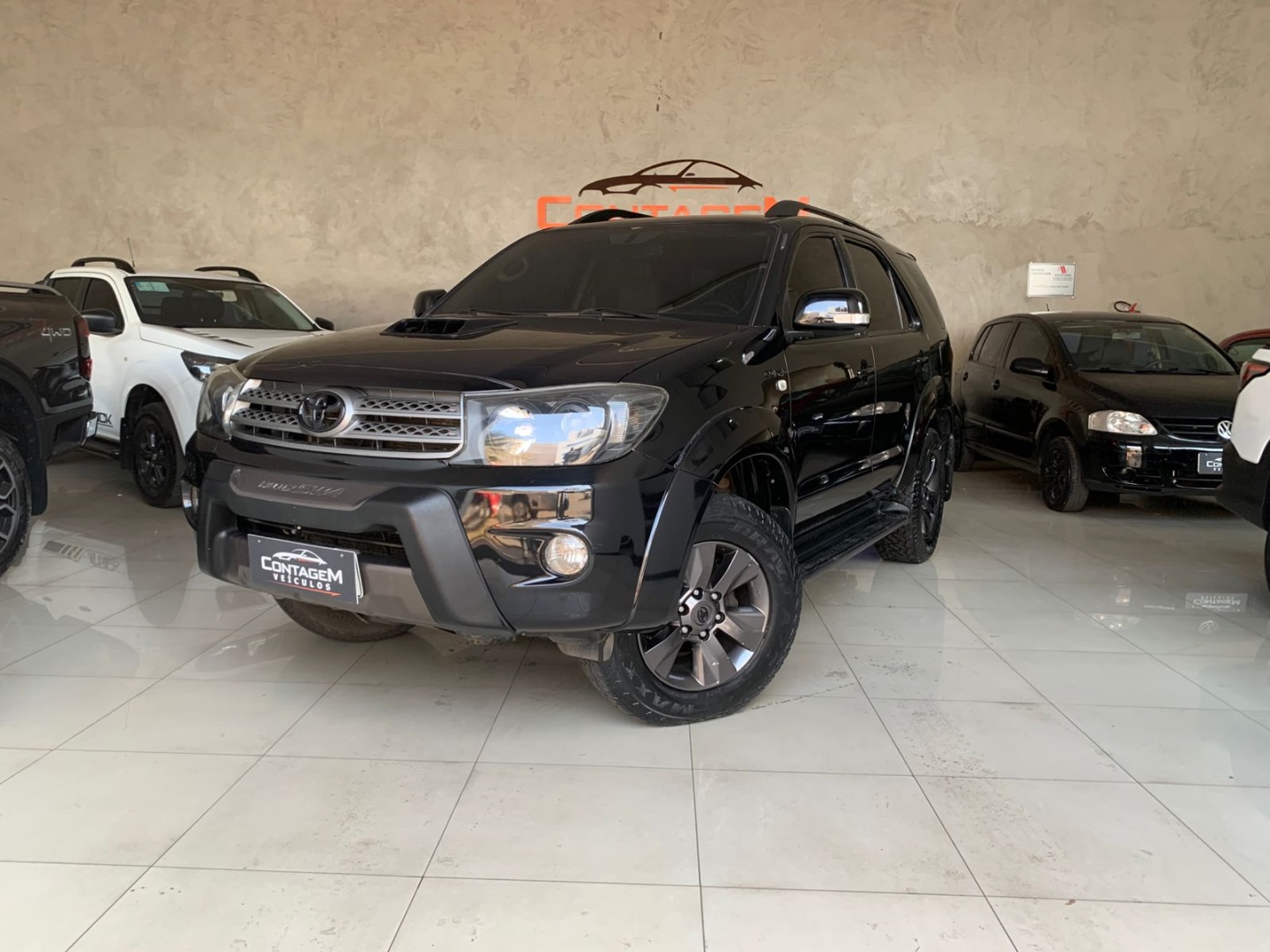 TOYOTA HILUX SW4