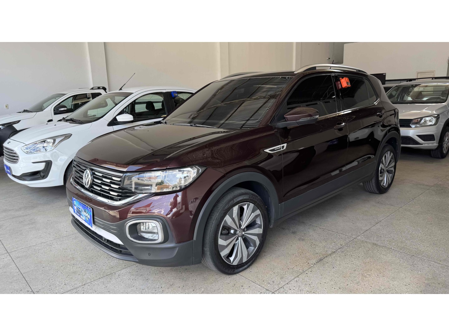 VOLKSWAGEN T-CROSS