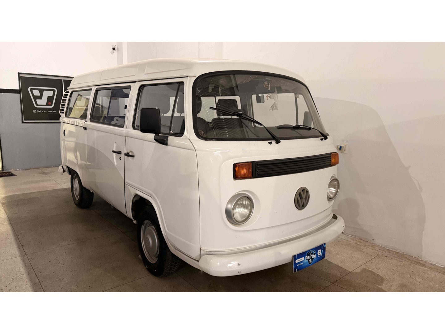 VOLKSWAGEN KOMBI
