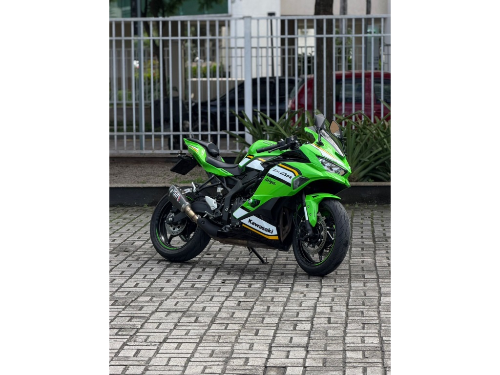 KAWASAKI NINJA ZX-4R