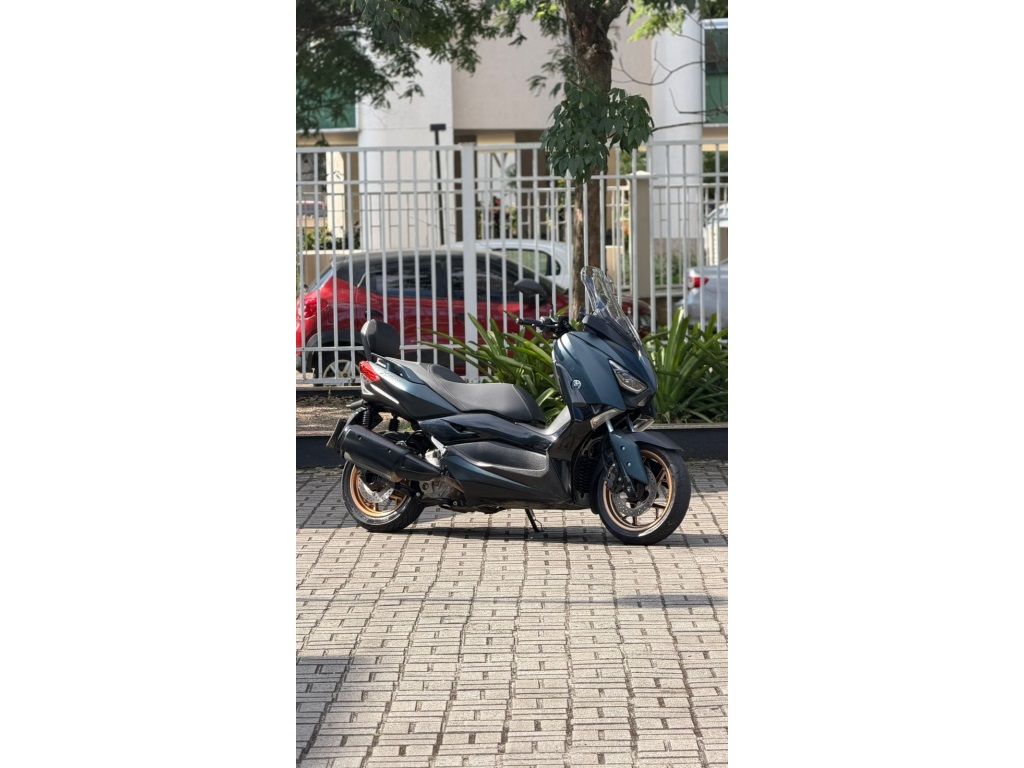 YAMAHA XMAX 250 ABS