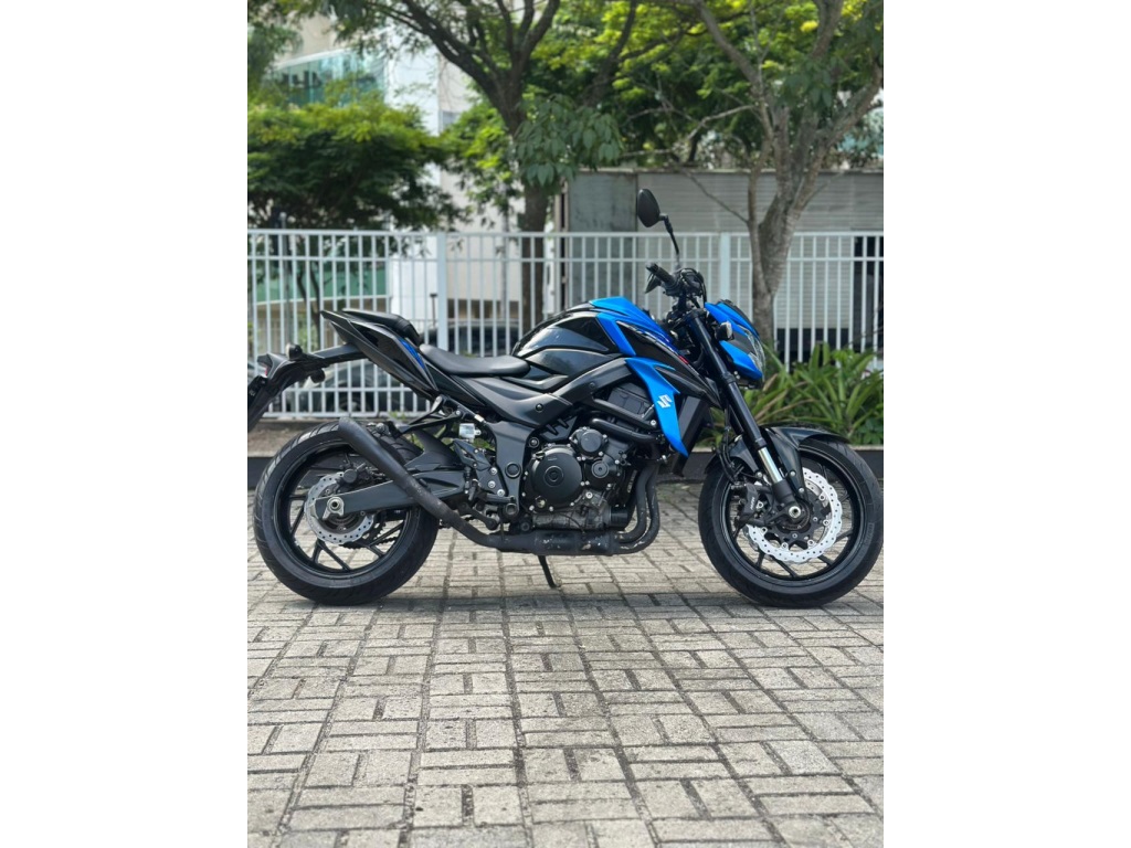 SUZUKI GSX-S 750A