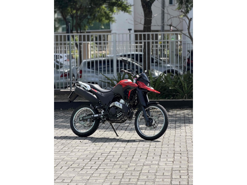 YAMAHA XTZ 250 LANDER CONNECTED