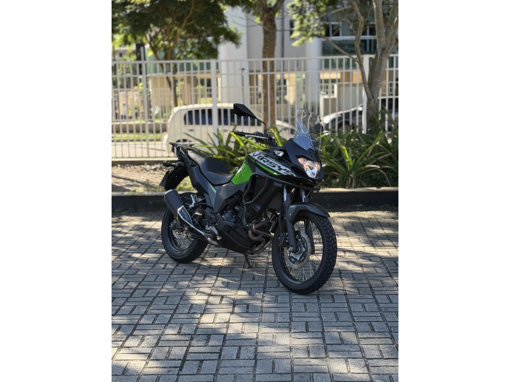 KAWASAKI VERSYS-X 300