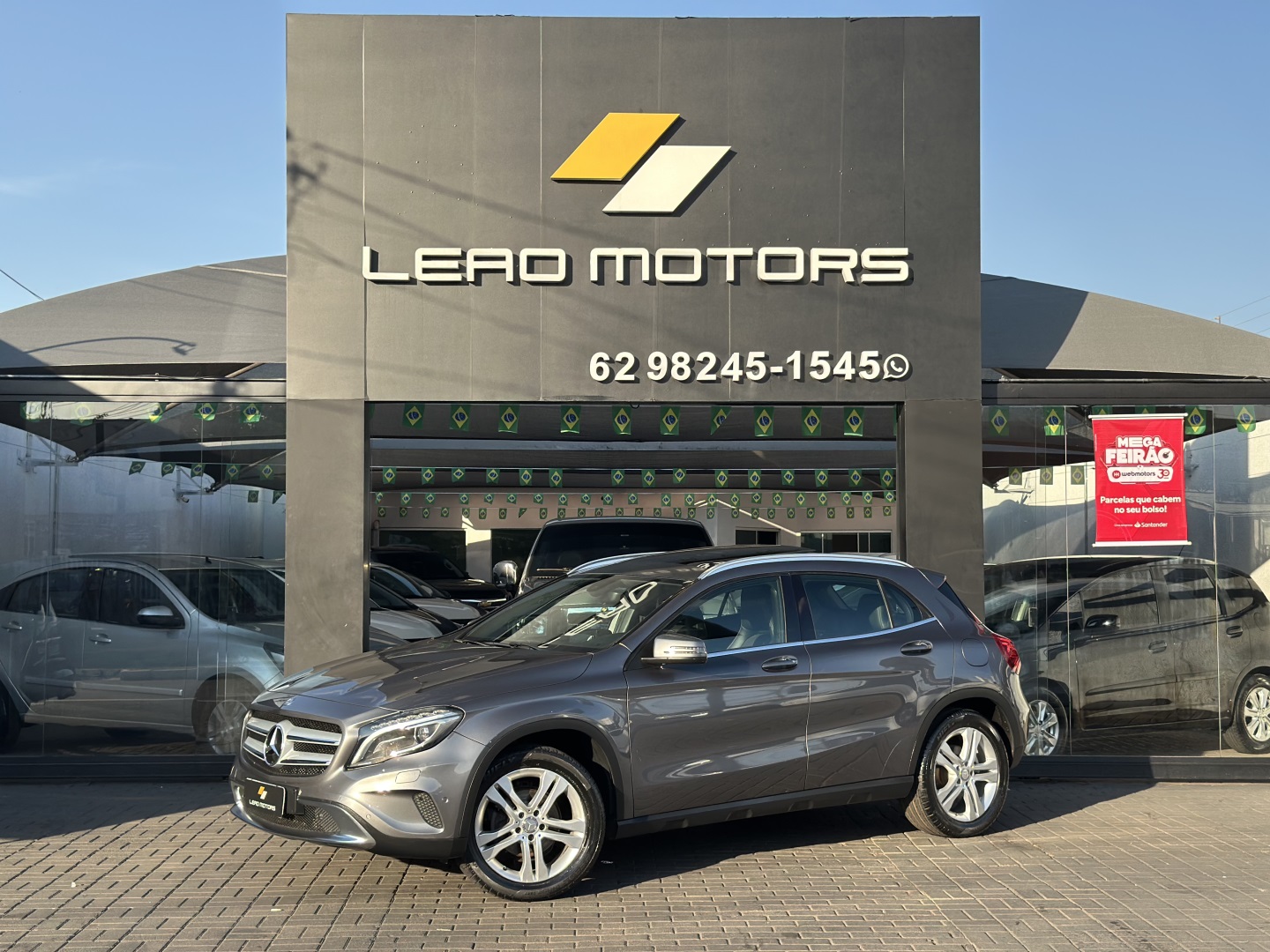 MERCEDES-BENZ GLA 200