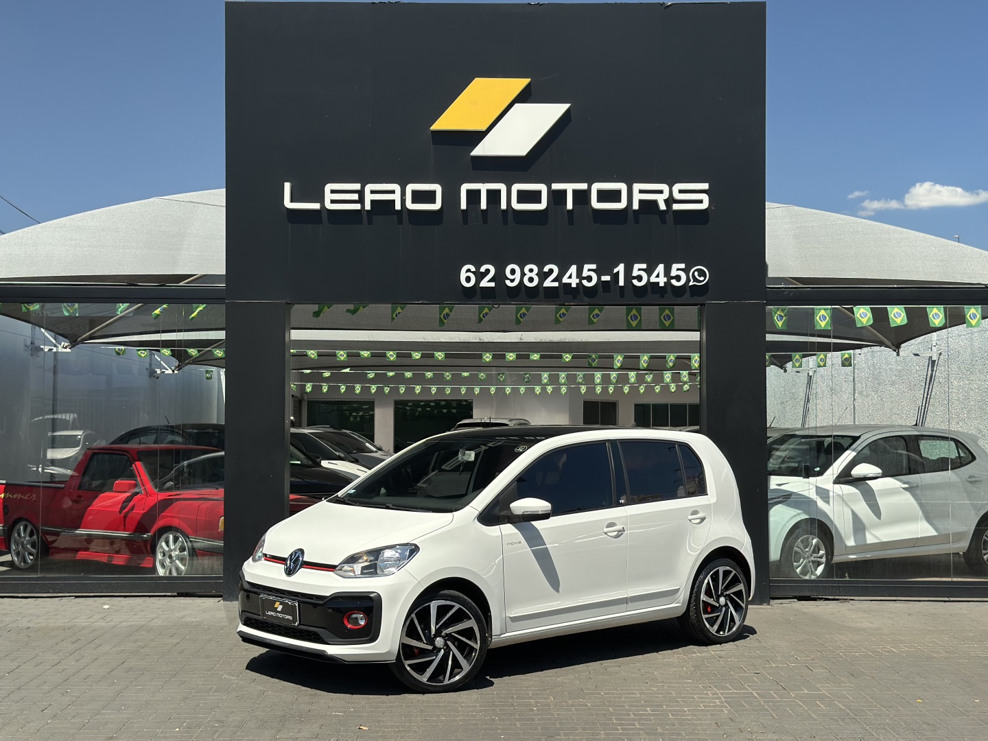 VOLKSWAGEN UP