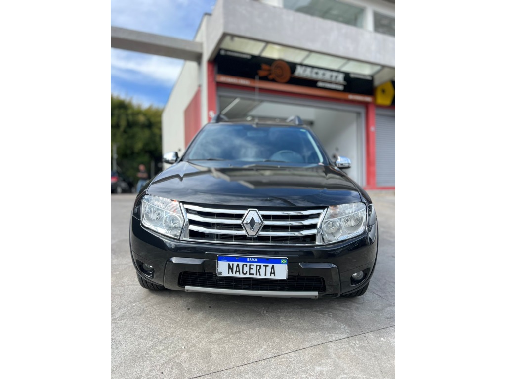 RENAULT DUSTER