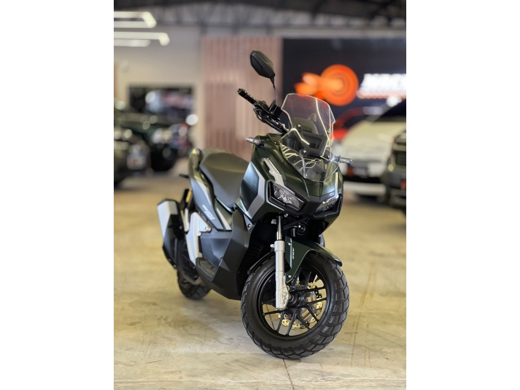 HONDA ADV 150