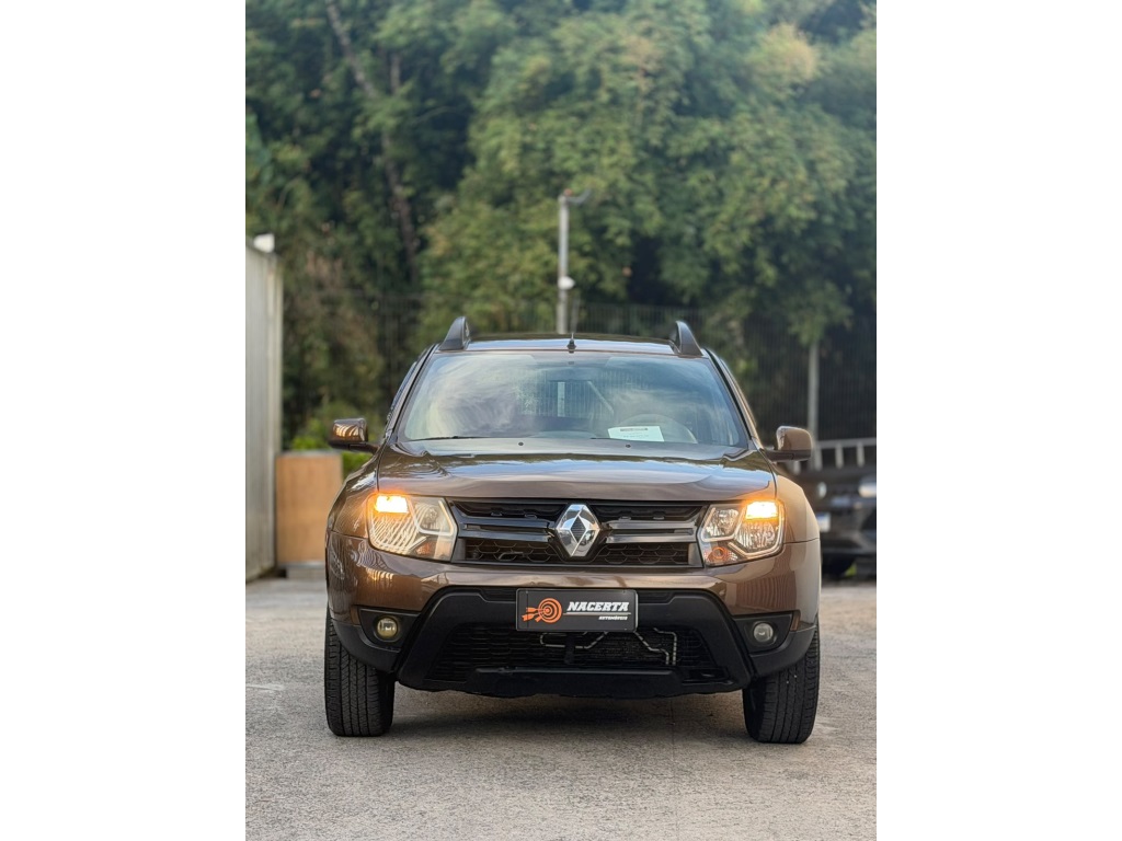RENAULT DUSTER