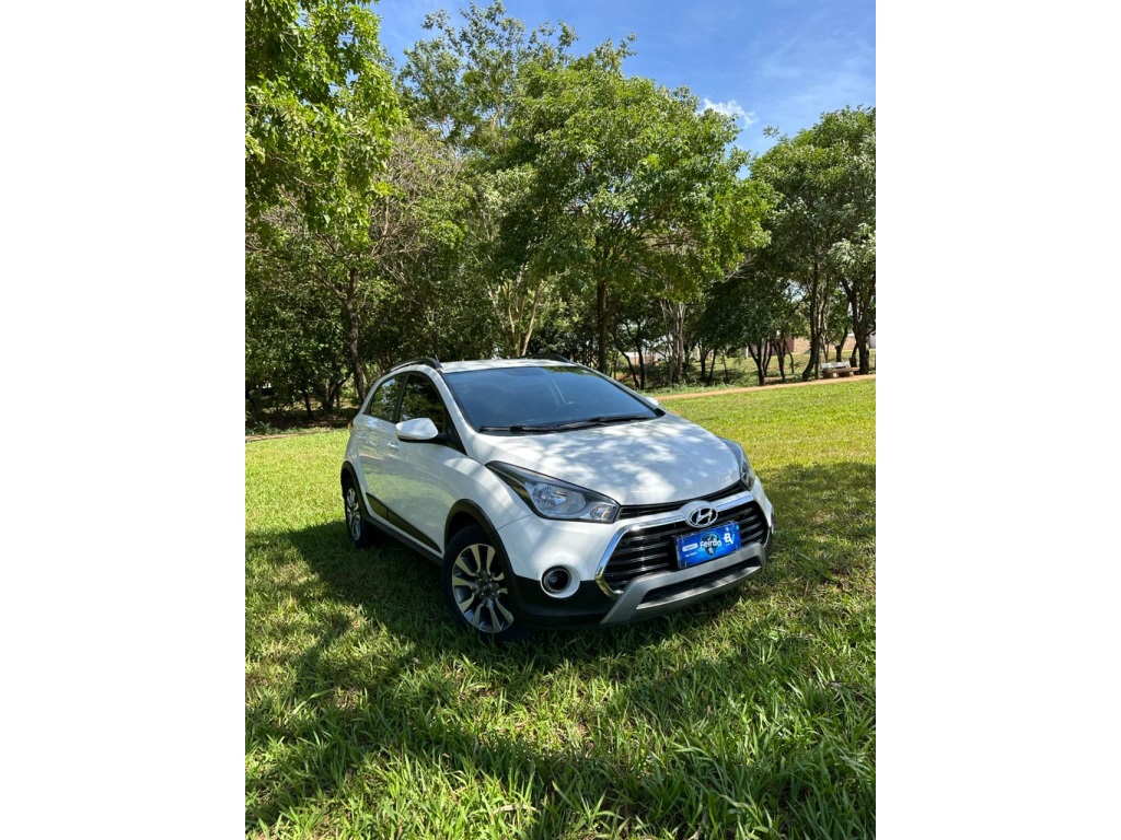 HYUNDAI HB20X 1.6 16V STYLE FLEX 4P AUTOMÁTICO
