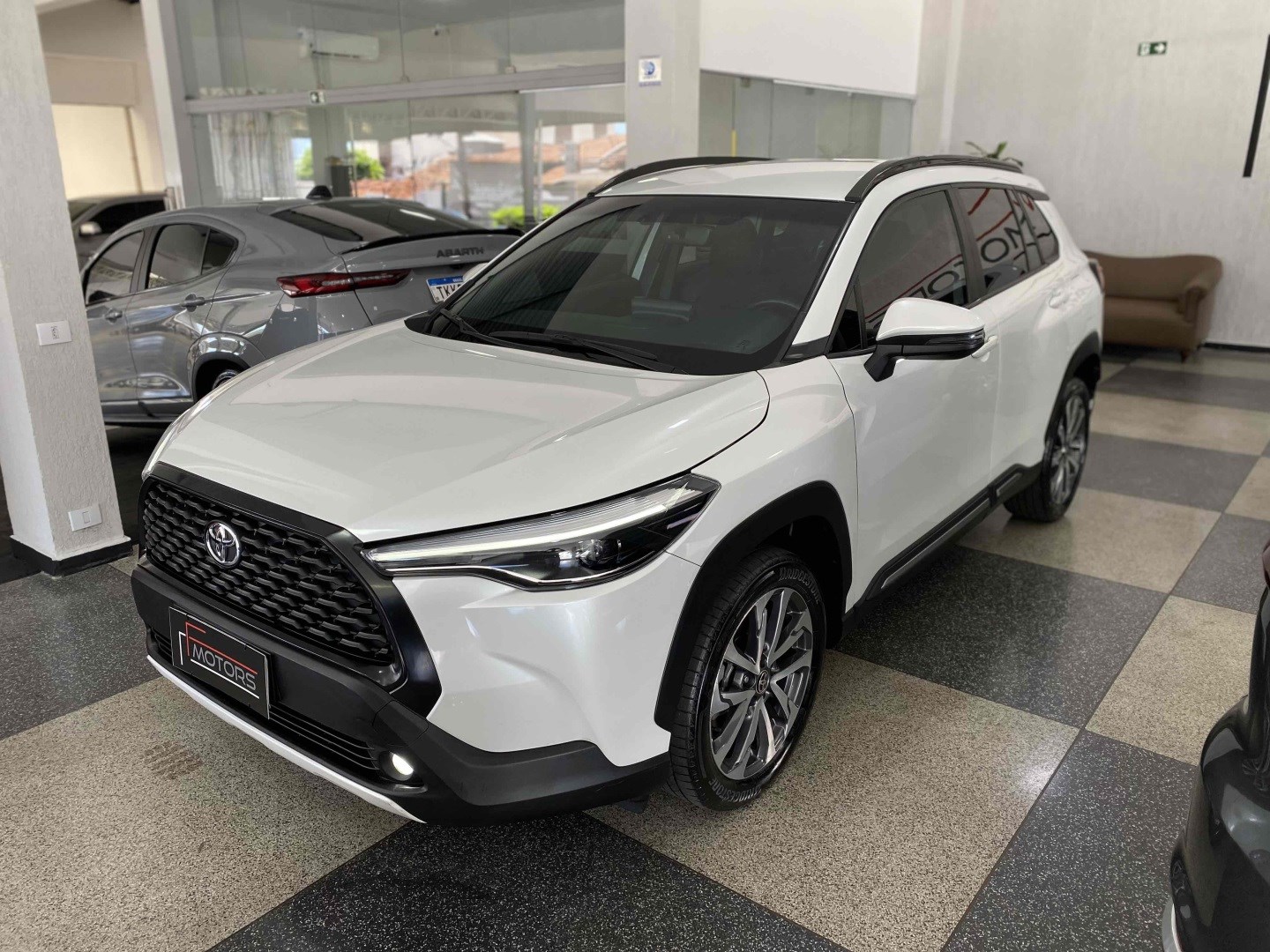 TOYOTA COROLLA CROSS