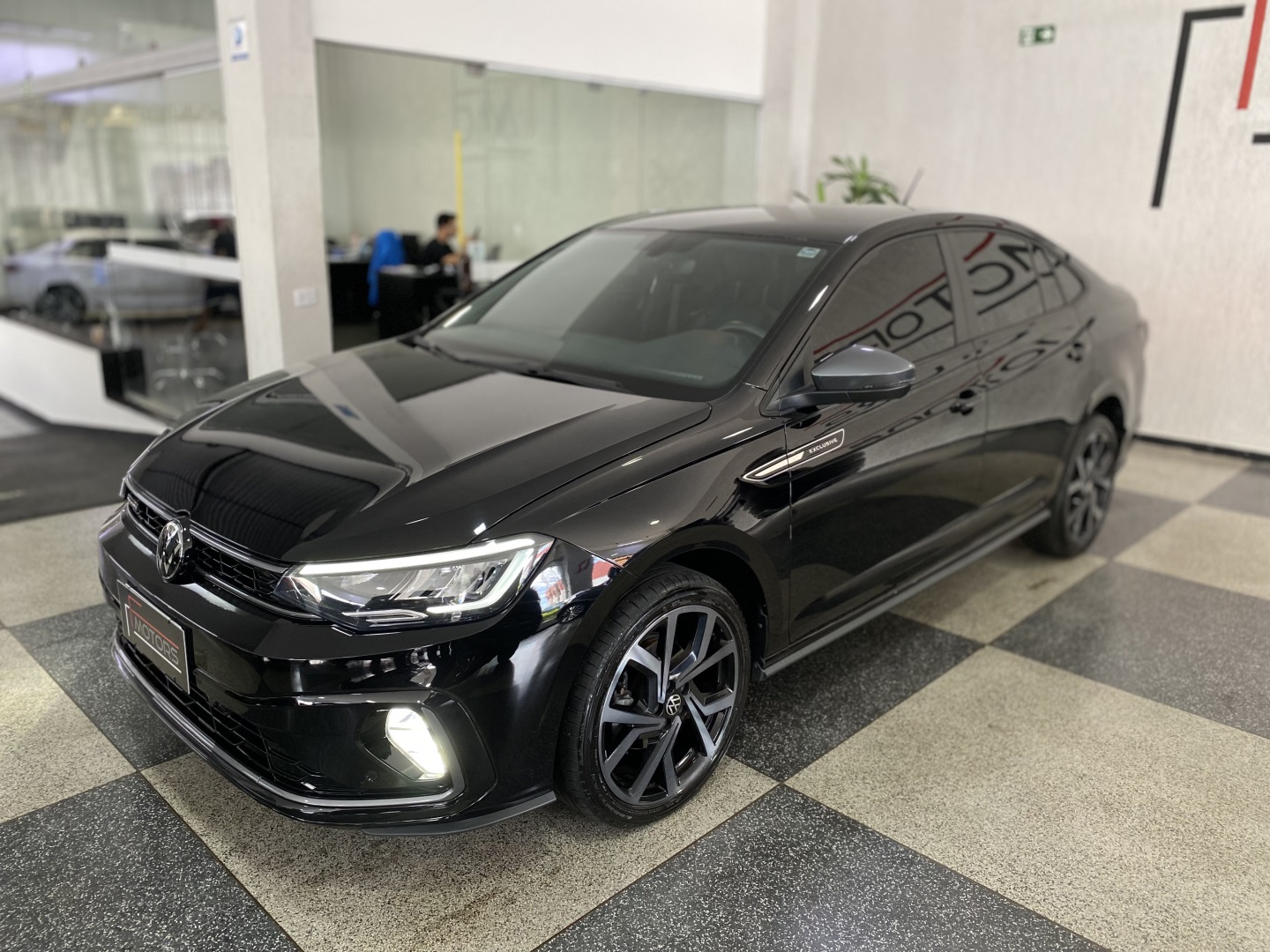VOLKSWAGEN VIRTUS