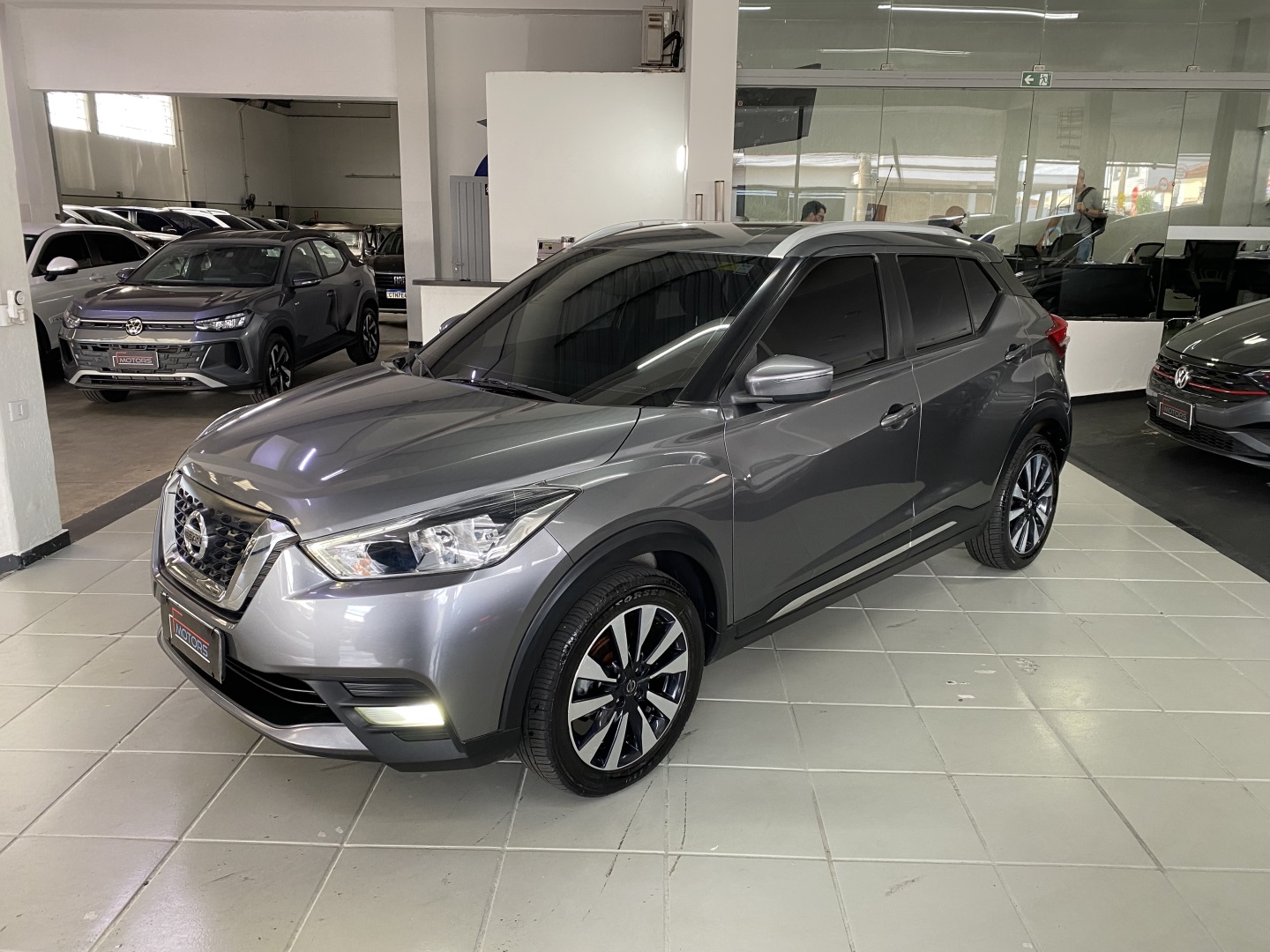 NISSAN KICKS