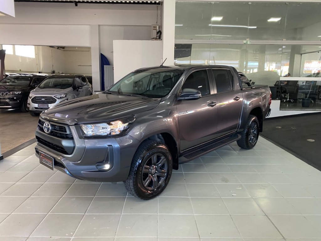Toyota Hilux 2024 à venda