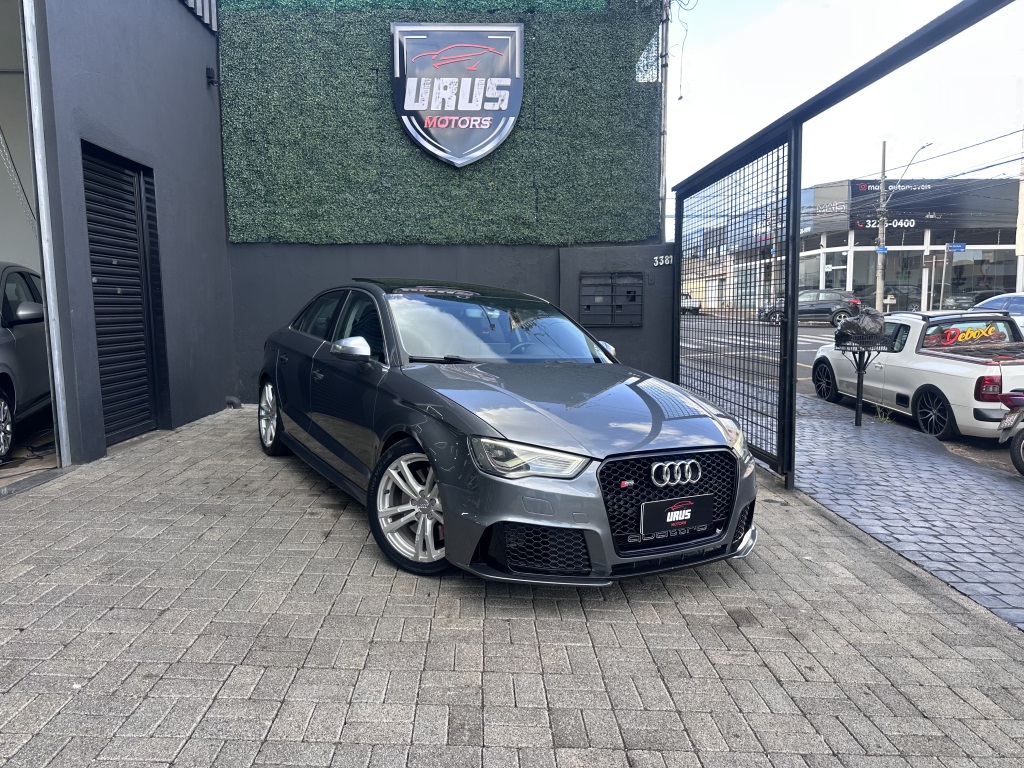 AUDI S3