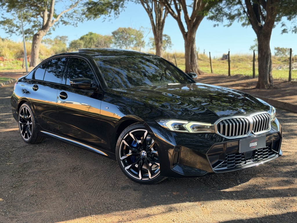 BMW 320i