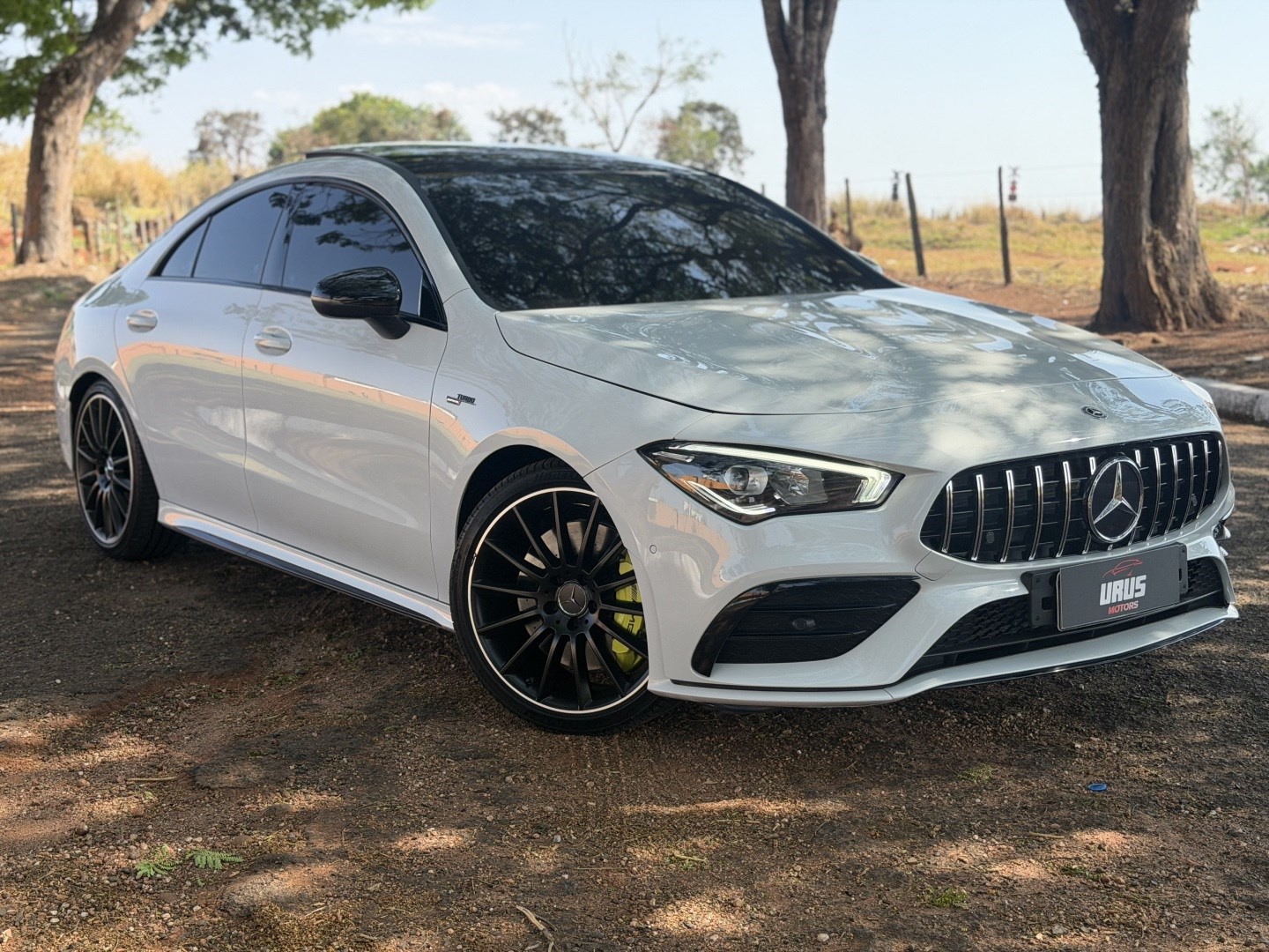 MERCEDES-BENZ CLA 35 AMG