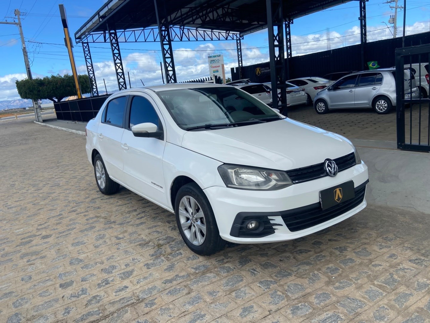 VOLKSWAGEN VOYAGE
