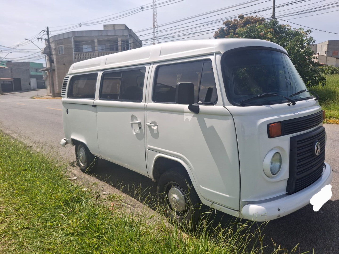 VOLKSWAGEN KOMBI