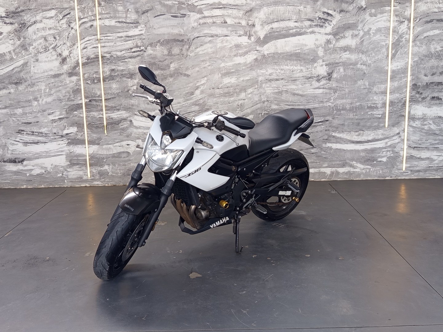 YAMAHA XJ6 F