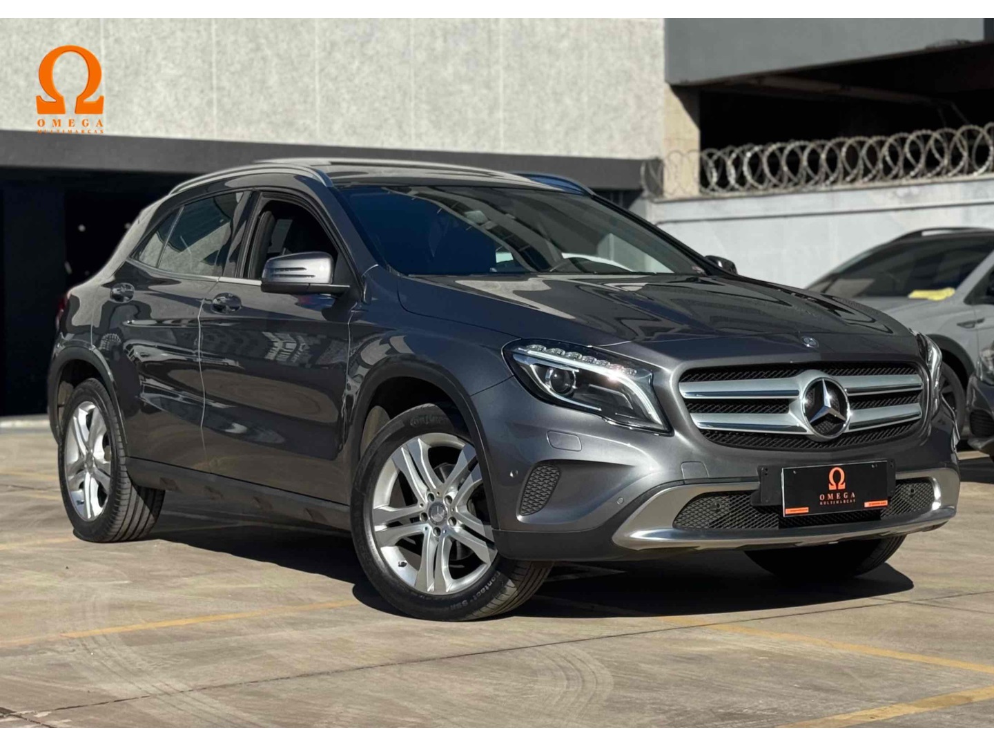 MERCEDES-BENZ GLA 200 1.6 CGI STYLE 16V TURBO FLEX 4P AUTOMÁTICO