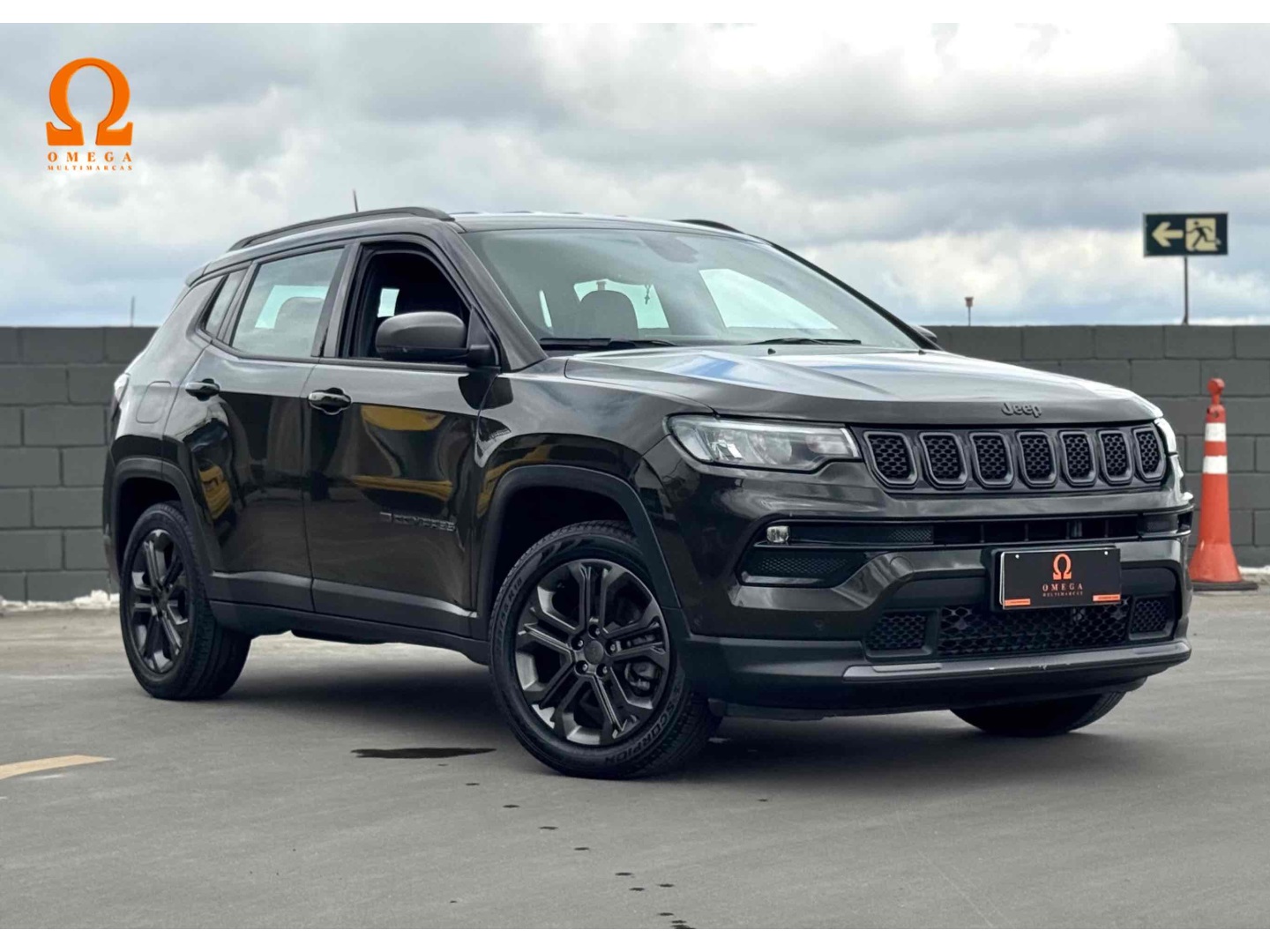 JEEP COMPASS 1.3 T270 TURBO FLEX LONGITUDE AT6
