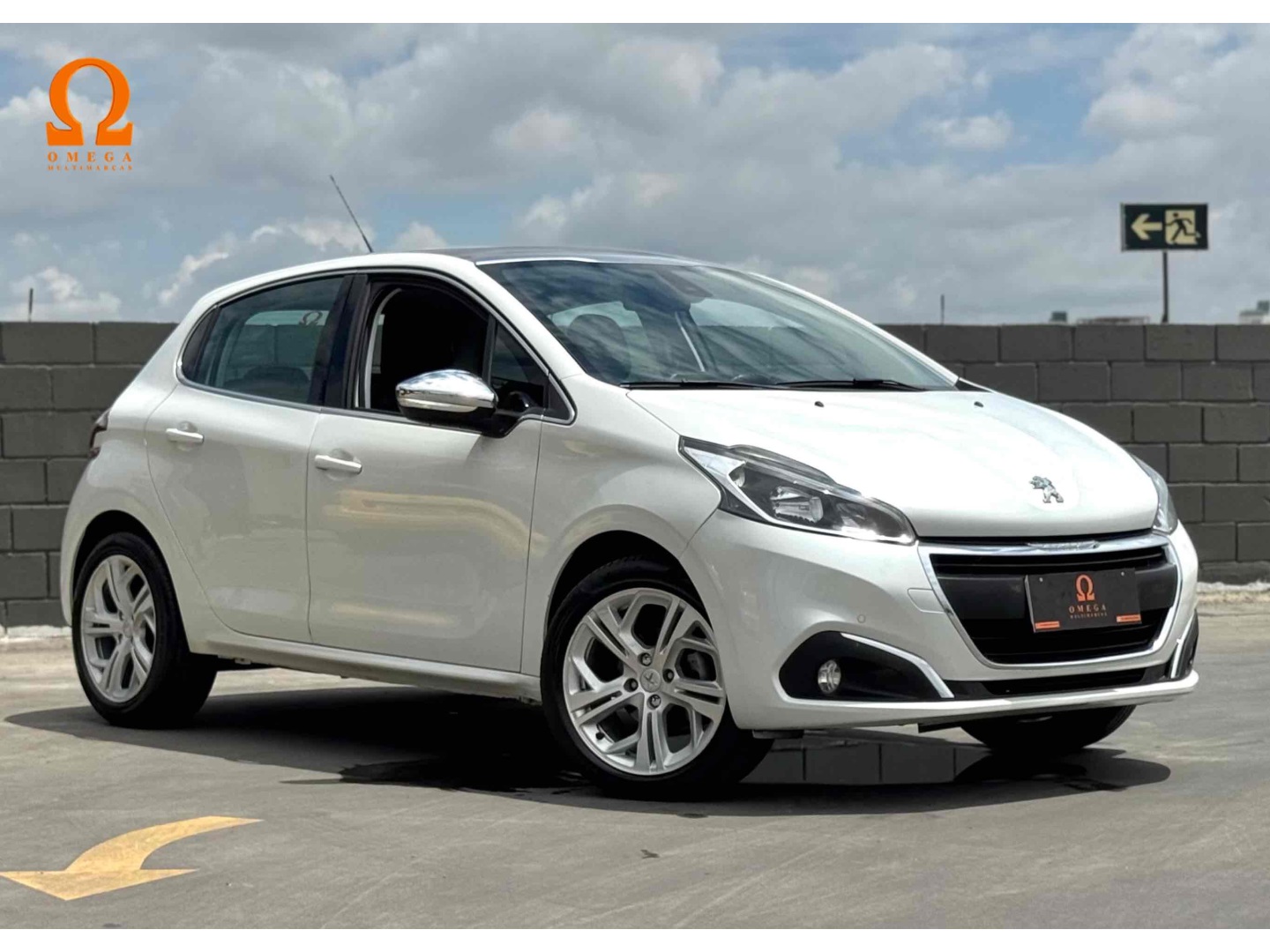 PEUGEOT 208 1.6 URBANTECH 16V FLEX 4P AUTOMÁTICO