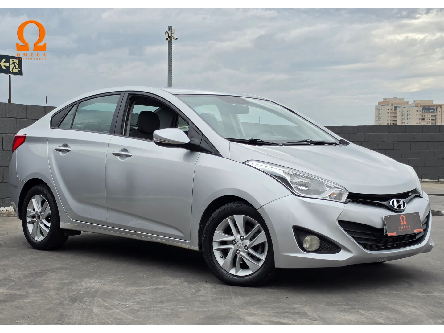 HYUNDAI HB20S 1.6 PREMIUM 16V FLEX 4P AUTOMÁTICO