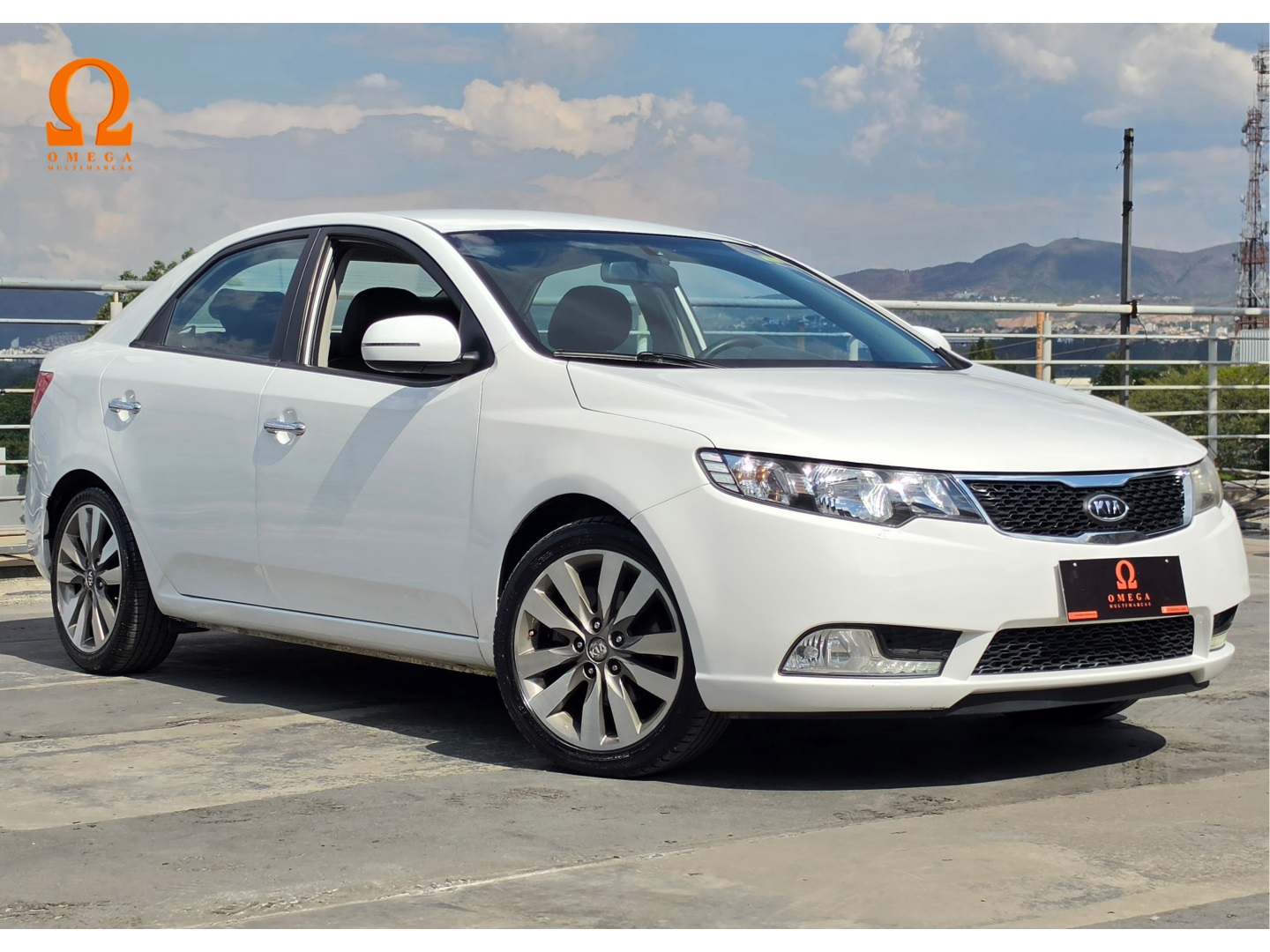 KIA CERATO 1.6 SX3 16V GASOLINA 4P AUTOMÁTICO