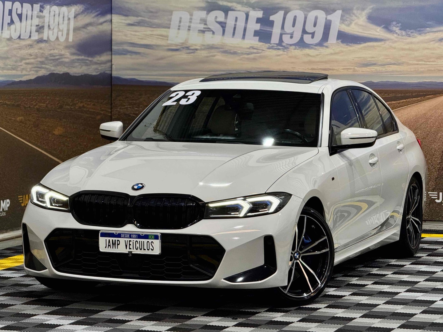 BMW 320i