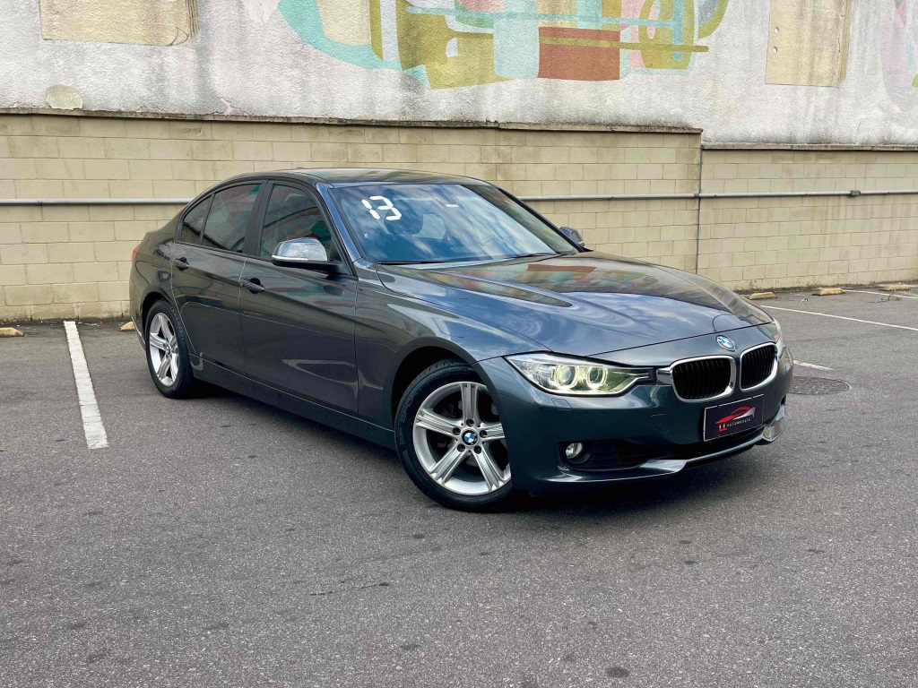 BMW 320i