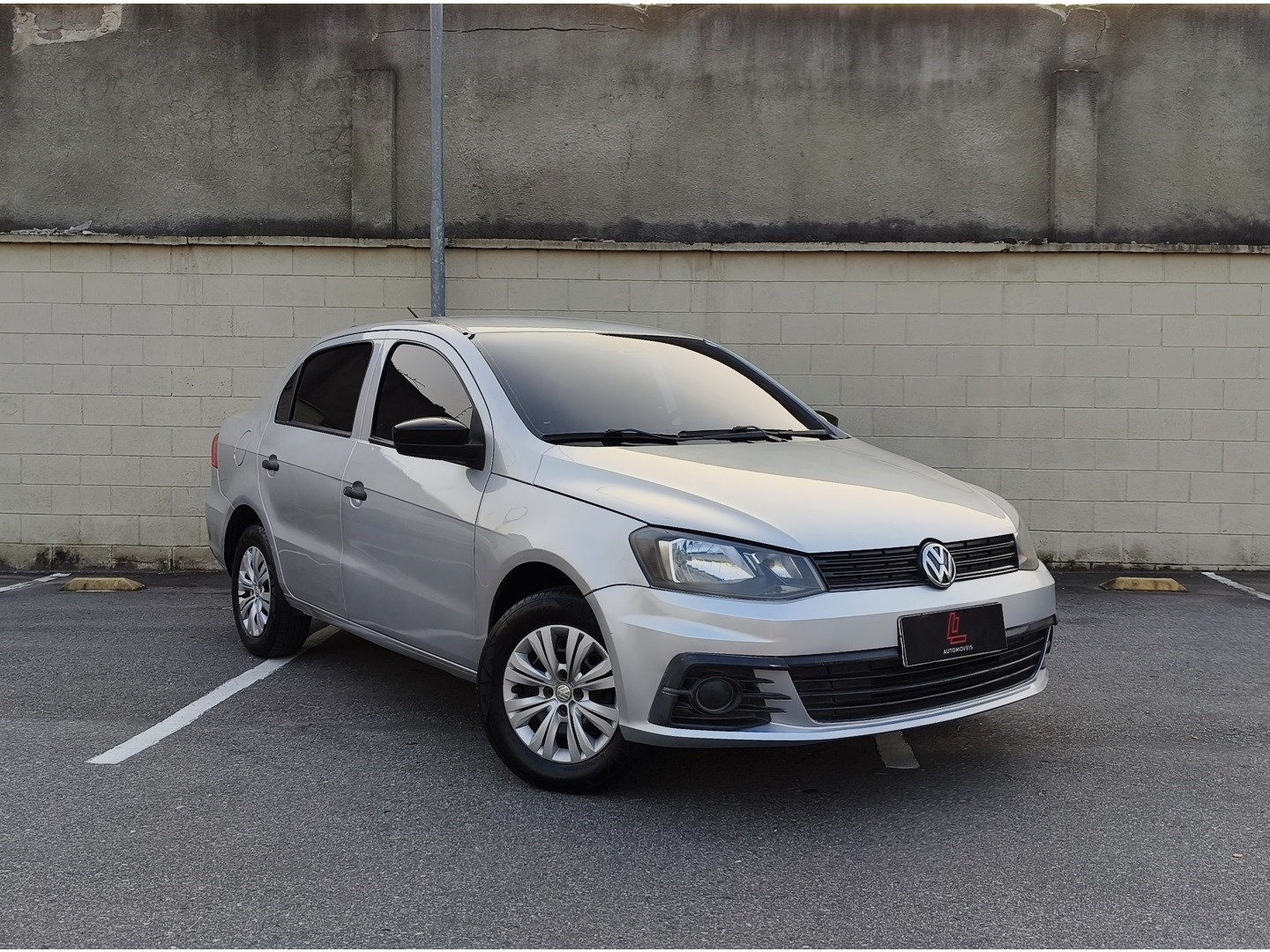 VOLKSWAGEN VOYAGE