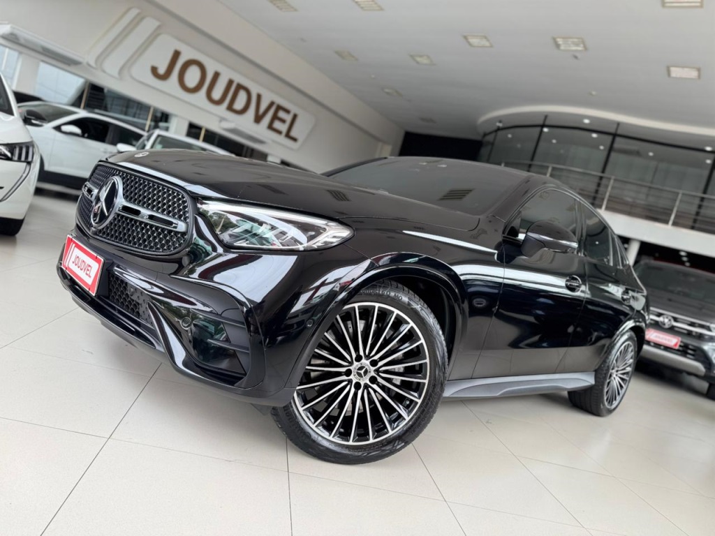 MERCEDES-BENZ GLC 300