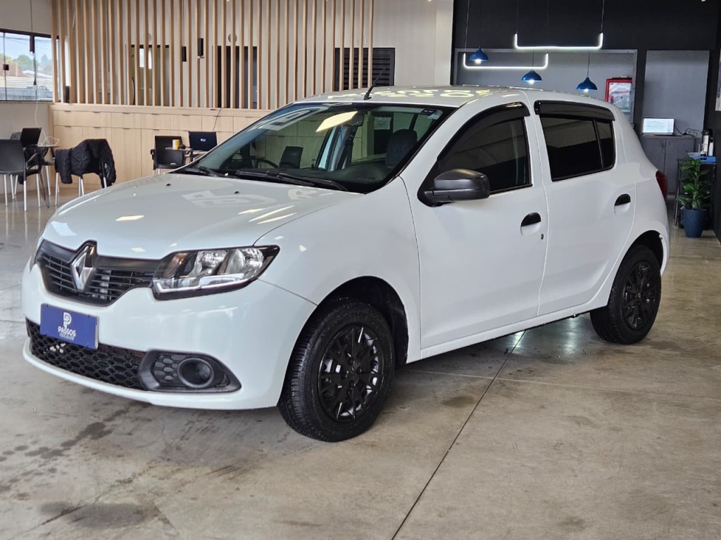RENAULT SANDERO